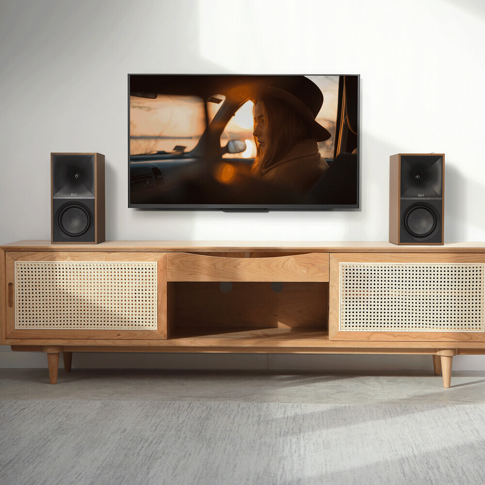 Klipsch-The-Sevens-aktivni-reproduktory-drevo