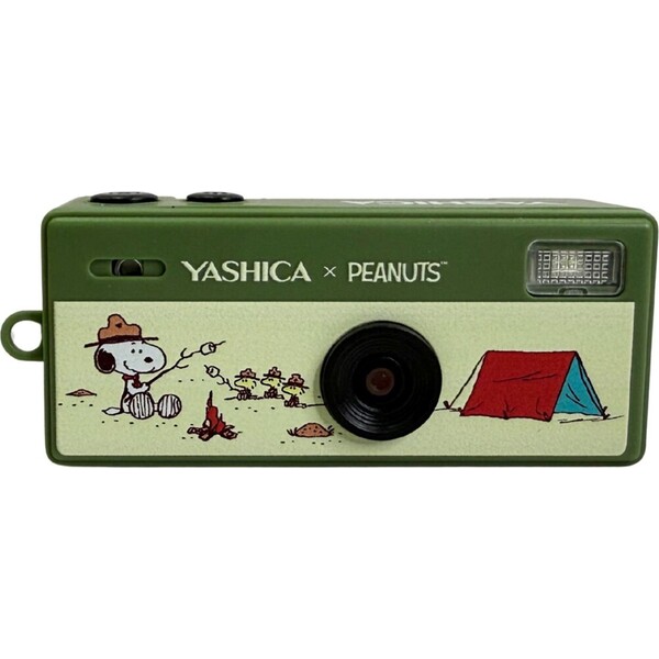 YASHICA-Funtastic-digitalni-fotoaparat-na-klicenku-Snoopy-s-Summit-