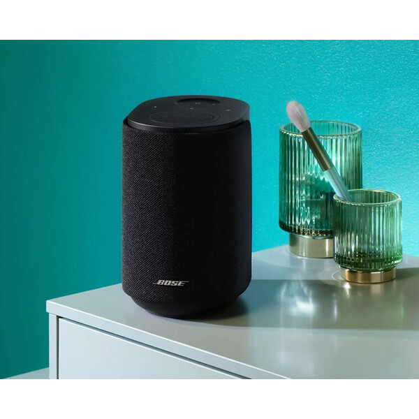 Bose-Lifestyle-Ultra-Speaker-reproduktor-cerny