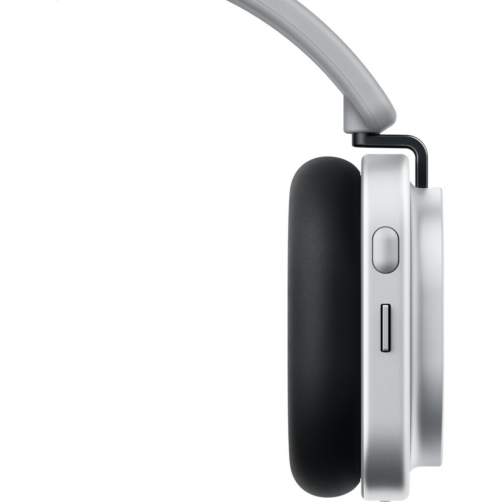Nothing-Headphone-1-Pro-nahlavni-sluchatka-bila