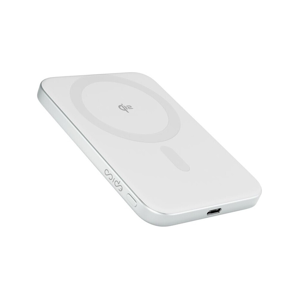 iWant-by-Epico-UltraPack-Qi2-Slim-5000mAh-hlinikova-Mag-bezdratova-powerbanka-stribrna