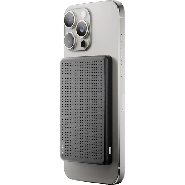 Native-Union-Active-MagSafe-powerbanka-5000mAh-cerna