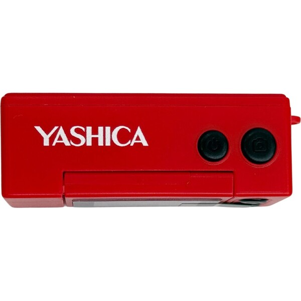 YASHICA-Funtastic-digitalni-fotoaparat-na-klicenku-Classic-Hello-Kitty-