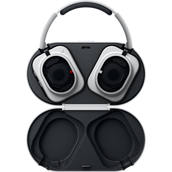 Nothing-Headphone-1-Pro-nahlavni-sluchatka-bila