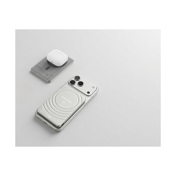 CubeNest-SQ1B3D-SlimDual-Qi2-MagSafe-powerbanka-5000-mAh-stribrna