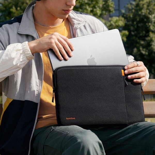 tomtoc-Defender-A13-sleeve-pouzdro-13-MacBook-Neo-cerne