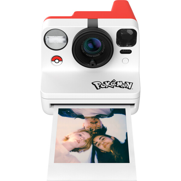 Polaroid-Now-Gen-3-Pokemon-Pokeball-Edition