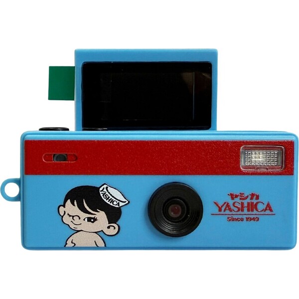 YASHICA-Funtastic-digitalni-fotoaparat-na-klicenku-YASHICA-Boy-Adventure-