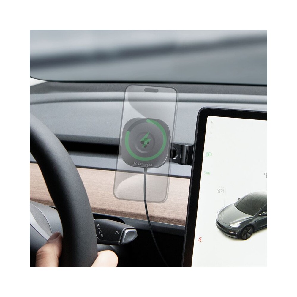 Spigen-OneTap-Pro-3-Wireless-Car-Charger-MagSafe-drzak-s-nabijenim-na-displej-Tesla