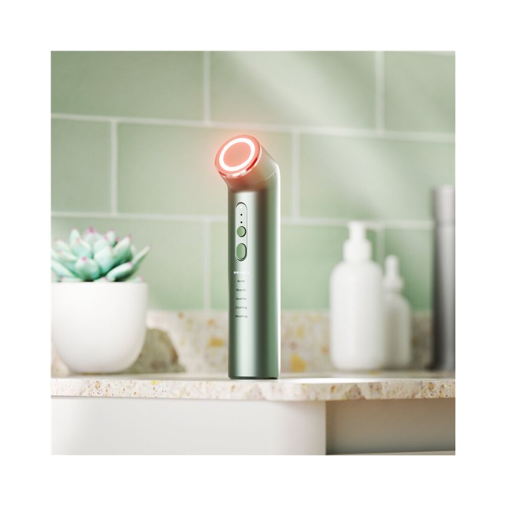 Nanoleaf-6v1-Light-Therapy-Wand-svetelna-terapeuticka-hulka-zelena