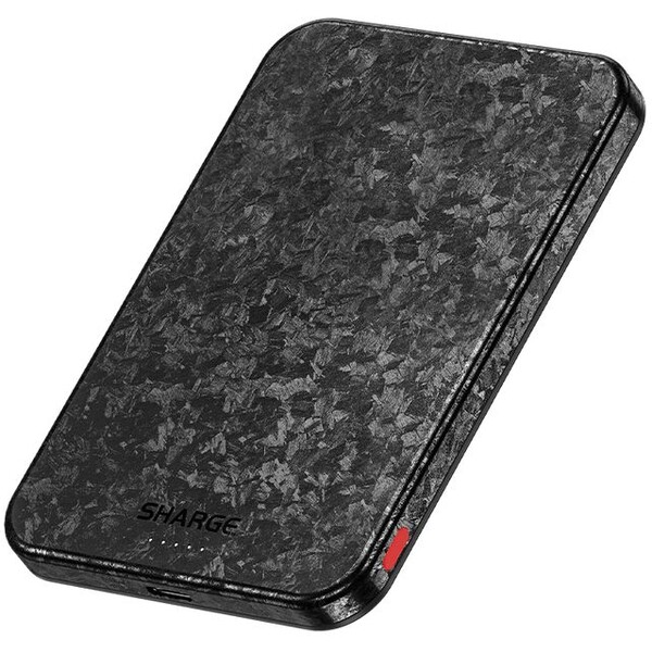 SHARGE-C3-CarbonMag-MagSafe-powerbanka-5000mAh-karbonova