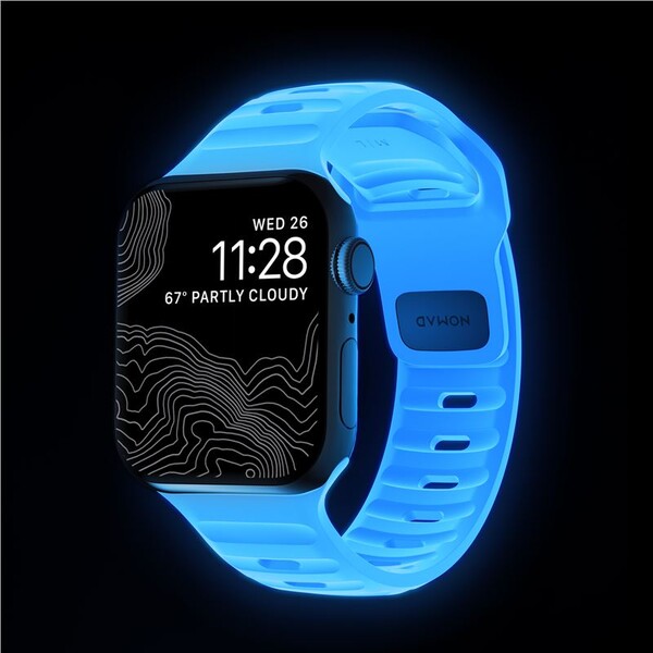 Nomad-Sport-Strap-S-M-reminek-pro-Apple-Watch-42-41-40-38mm-Ice-Blue-Glow