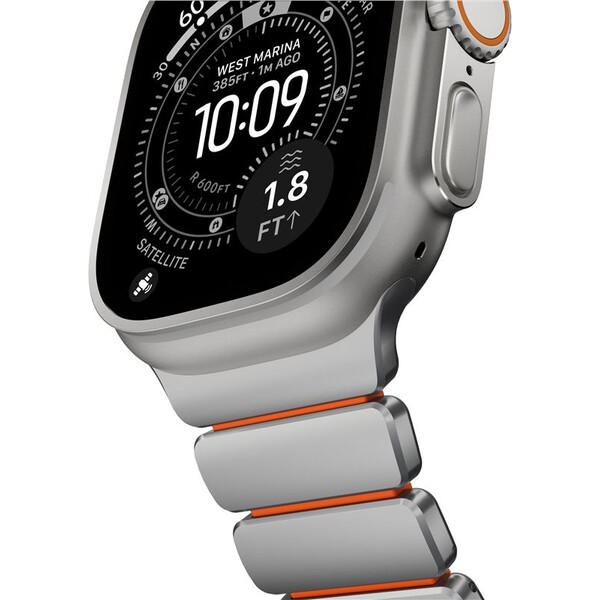 Nomad-Stratos-Band-FKM-reminek-Apple-Watch-45-46-49mm-Natural-Titanium-Ultra-Orange