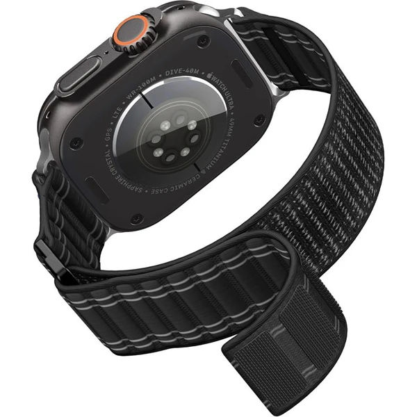 Spigen-Fabric-Band-reminek-hook-and-loop-Apple-Watch-49-46-45-44mm-cerny