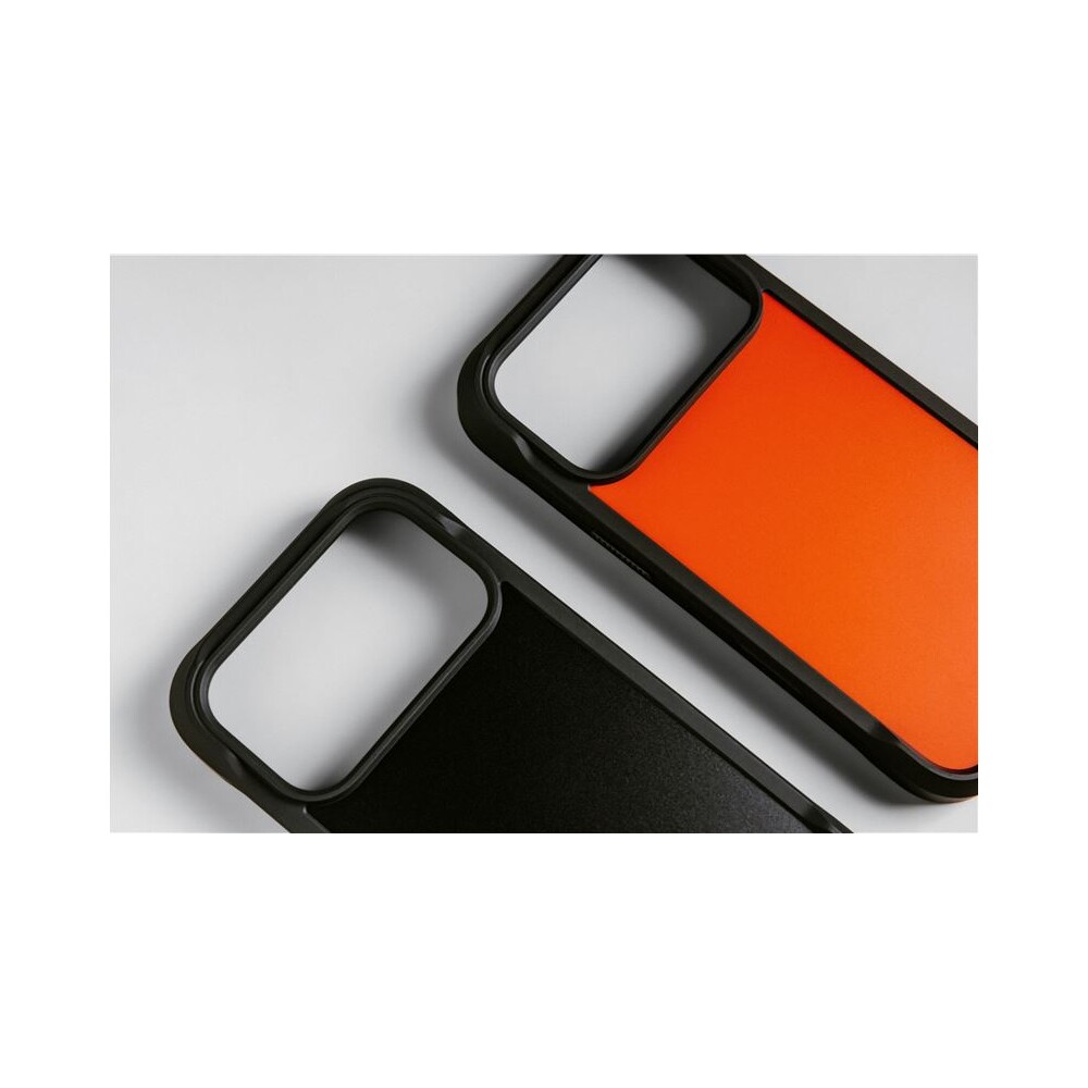 Nomad-Rugged-Case-MagSafe-kryt-iPhone-17-Pro-Max-Ultra-Orange