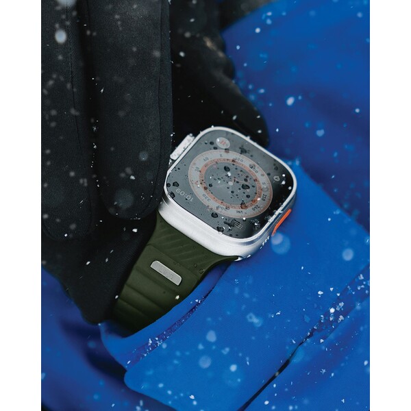 UNIQ-Stride-FKM-Rubber-vodeodolny-reminek-Apple-Watch-49-45-44-42mm-tmave-zeleny