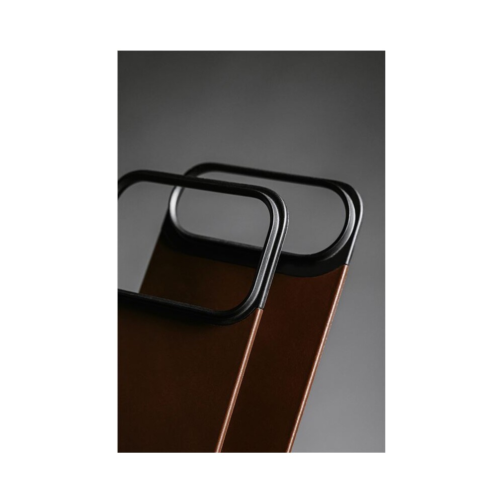 Nomad-Magnetic-Leather-Back-Horween-Magsafe-kozeny-kryt-iPhone-17-Pro-Black
