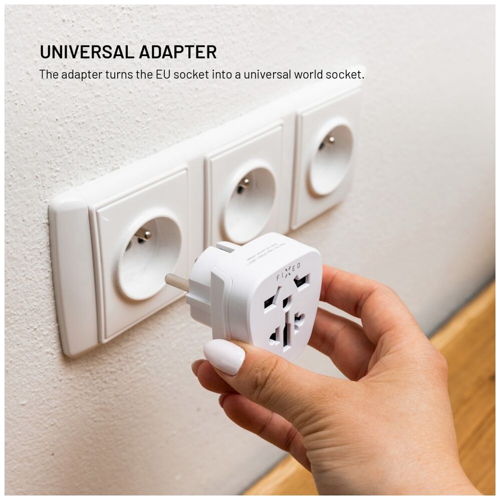 FIXED-EU-cestovni-adapter-2-pro-zapojeni-UK-US-AUS-zarizeni-do-EU-zasuvek-bily